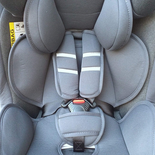 Butaca infantil para auto Mega Baby Okayama gris