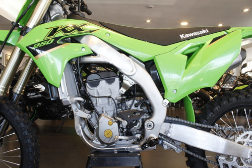 Imagen 3 de 14 de Kawasaki Kx 250f 2022 La Mas Completa Entrega Con Formulario