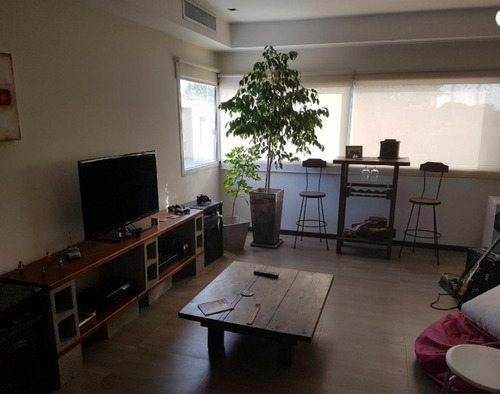Venta Casa En Barrio San Eliseo, Estilo Minalista Corredor Canning -san Vicente