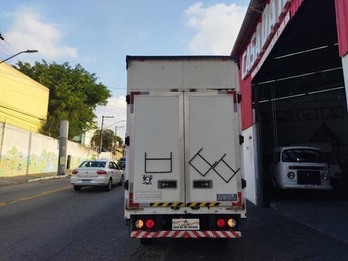 Imagem 5 de 8 de Kia Bongo 2019 2.5 Std 4x2 Rs Turbo S/ Carroceria 2p