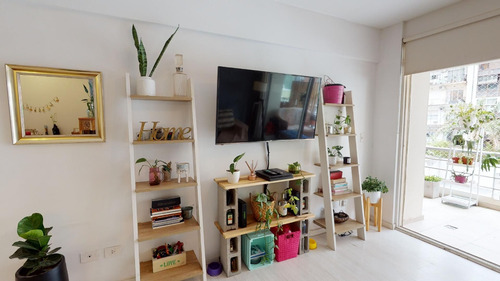 2 Ambientes En Venta, Con Balcón Y Cochera-cañitas