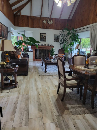 Venta De Hermosa Parcela-casa 4d/4b Piscina,coihueco-chillán