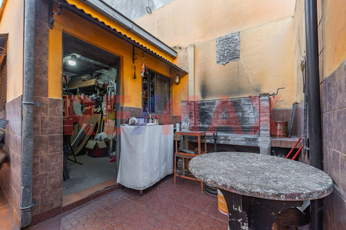 Venta Casa Cochera Terraza Patio Mataderos