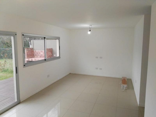 Imagen 17 de 25 de Duplex En Venta En City Bell