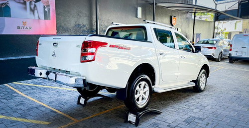 Mitsubishi L200 2.5 Di-d Cabina Doble 4x4 Mt