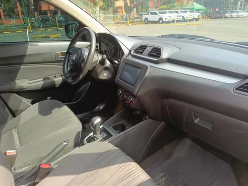 Suzuki Swift 1.2 Dzire At