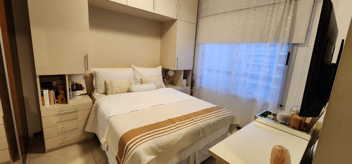 Hermoso Departamento, Excelente Ubicacion A Media Cuadra De Av Libertador
