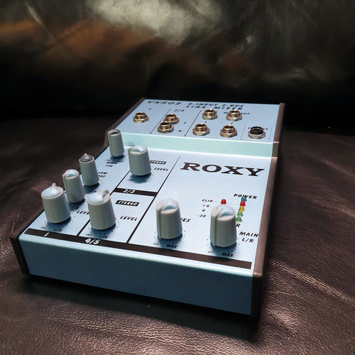 Mesa De Som 5 Canais Roxy Vx502