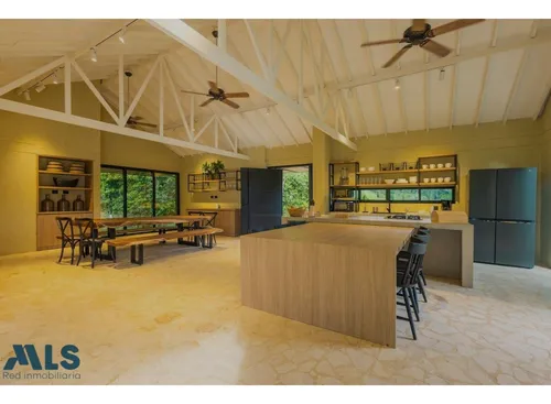 Vida De Lujo O Inversión: Tu Oasis En San Jeróni...(mls#252382)