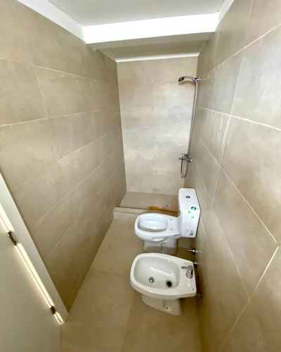Imagen 12 de 18 de Departamento De 4 Ambientes - Vilanova Haedo