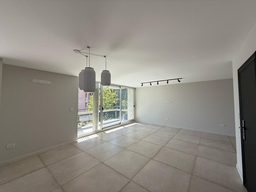Venta Departamento De 120m² · 4 Ambientes 1 Cochera Amenities Barrio Lourdes, Distrito Centro