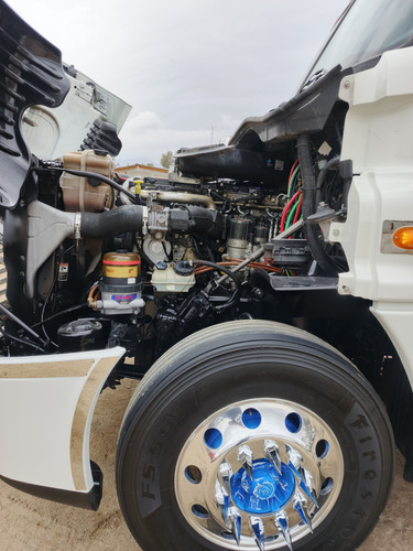 Camion Importado Para Placas Federales Especial Para Volteo