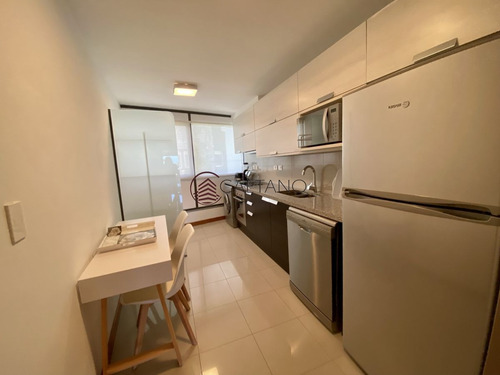 Imagen 5 de 28 de Espectacular Apartamento Ubicado En La Brava - Punta Del Este Brava