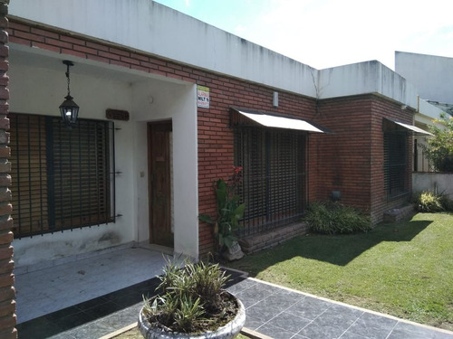 Casa En Venta En Monte Grande