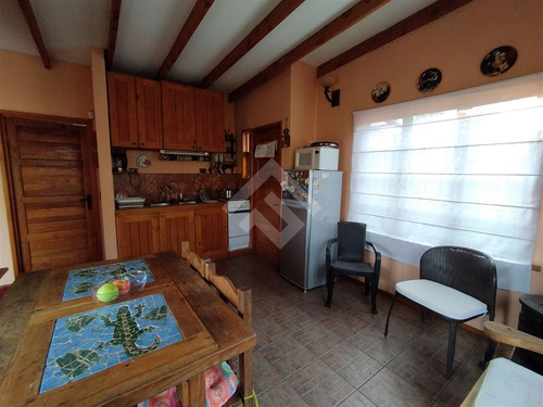 Casa En Arriendo De 3 Dorm. En Olmué