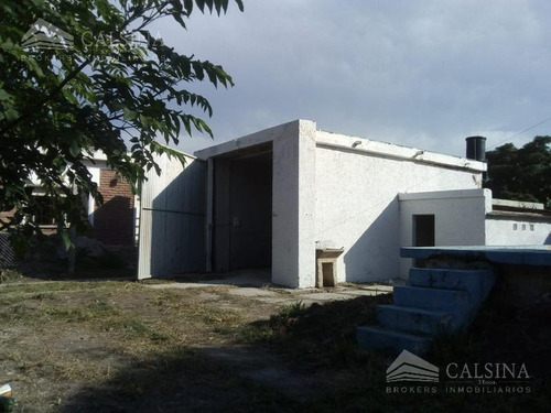 Imagen 1 de 10 de Galpón - Villa Allende Lomas / Cerca Del Poli Deportivo