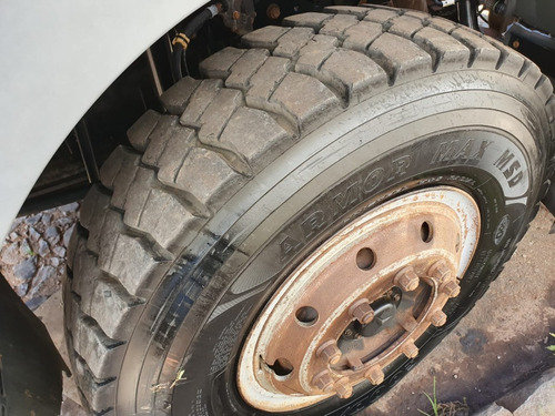 Mercedes-benz Axor 3131 6x4 Ano 2014 Tanque Pipa Traçado