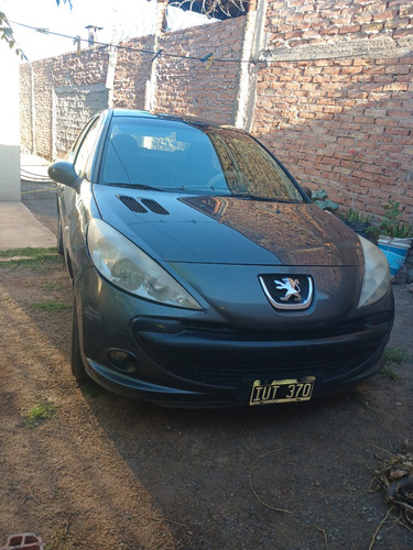 Peugeot 207 1.4 Sedan Xs
