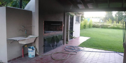 Imagen 10 de 30 de Casa 4 Amb. 2 Plantas, Lote 40x40. Piscina/jardín Bªla Celia