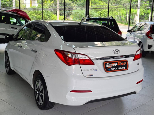 Hyundai Hb20s 1.6 Comfort Plus 16v Flex 4p Manual