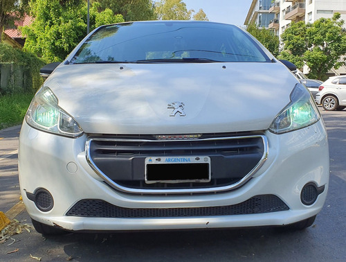 Peugeot 208 1.5 Active 2014 Unico Dueño 76.600 Km