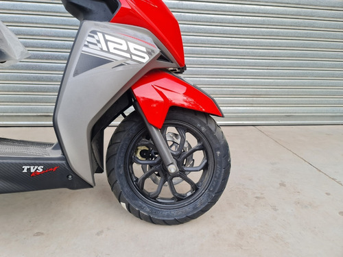 Imagen 6 de 10 de Beta Scooter Tvs Ntorq