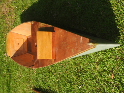 Barco Madeira / Bateira / Bote / Veleiro