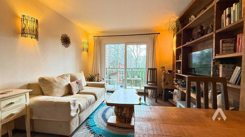 Departamento En Pucón, 2 Dormitorios 2 Baños (104429)
