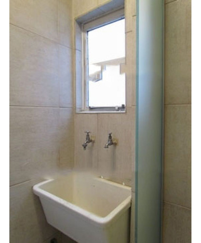 Palermo, Av Córdoba 3700, 3 Amb, 75m2, U$s 850 + Luz+gas. 3px