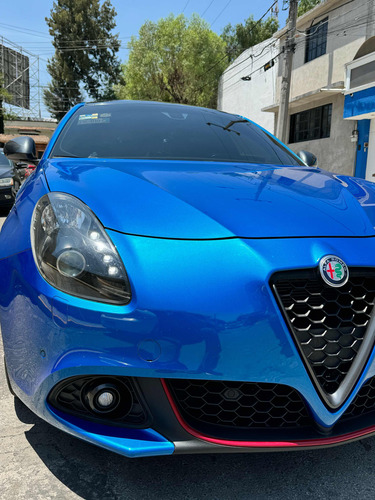 Alfa Romeo Giulietta 1.8 Quadrifoglio Verde Ddct At