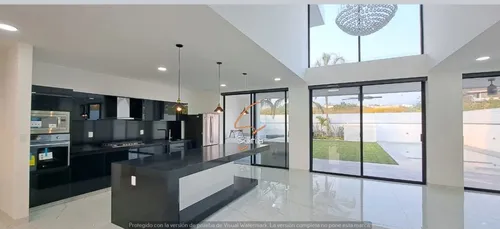 Residencia En Lomas De Cocoyoc Morelos