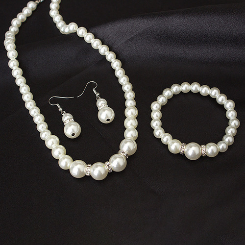 Conjunto De Collar Y Pendientes W Para Mujer Con Diamantes Y