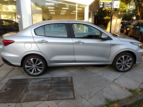 Imagen 13 de 15 de Fiat Cronos 1.8 At6 Financia El 100% Plan Uber A