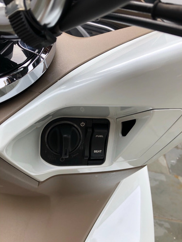 Honda Pcx Dlx