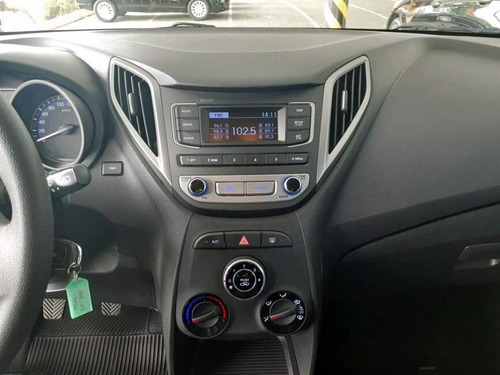 Imagem 6 de 13 de Hb20 1.6 Comfort Plus 16v Flex 4p Manual