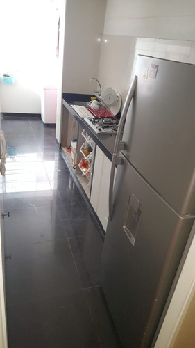 Imagen 16 de 19 de Alquiler Habitaciones Amobladas C/baño Privado Super Seguro, Cómodo, Excelente Ubicación Amplias Ventanas Aislantes Térmicas Y Anti Ruido Ingreso Independiente.