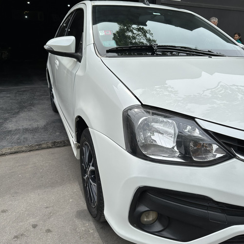 Toyota Etios 1.5 Platinum At