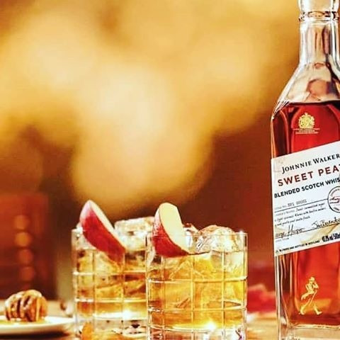 Imagen 5 de 10 de Whisky Johnnie Walker Sweet Peat 500ml Edicion Limitada