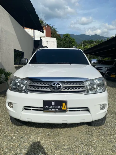 Toyota Fortuner 2.7l 4x2