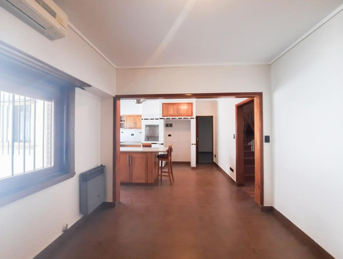 Imagen 3 de 30 de Venta Casa 6 Amb 240 M2 Valentin Alsina