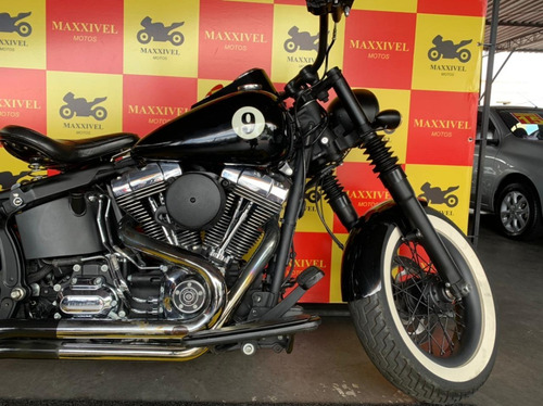 Harley Davidson Deluxe