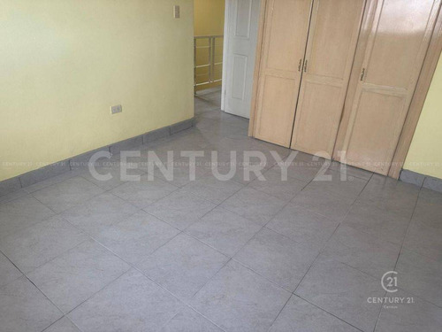 Casa En Renta En Fraccionamiento Quintas Sebastian Chihuahua, Chih.
