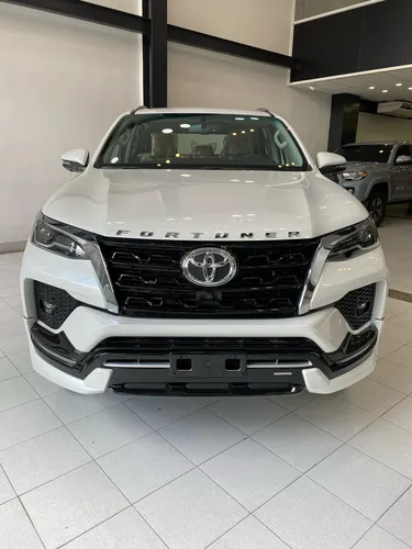 Toyota Fortuner Vx.r 2025
