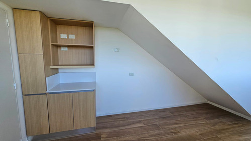 Venta Y Alquiler De Departamento 4 Ambientes Con Dependencia Con Cochera En Nordelta