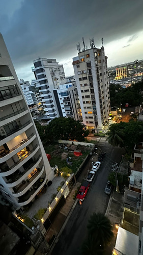Foxpiantini.com - V129 | Venta De Apartamento En Paraíso.