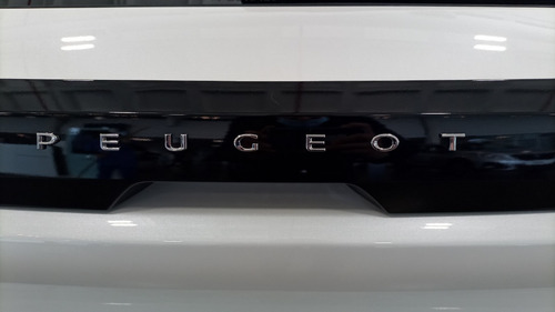 Imagen 15 de 22 de Peugeot 208 1.6 Style - Avec Peugeot