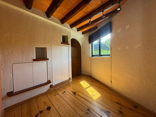 Casa En Venta, Prado Largo, 3 Recámaras.