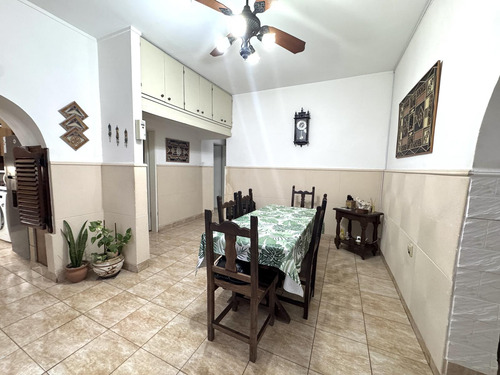 Casa En Venta En La Plata