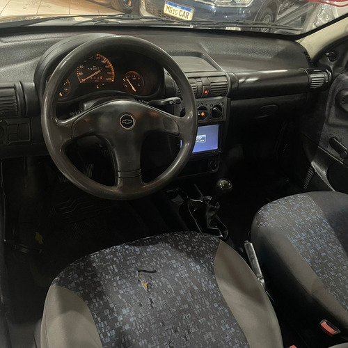 Chevrolet Corsa 1.6 EFI GL CS PICK-UP 8V GASOLINA 2P MANUAL