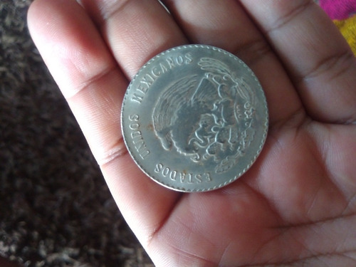 Moneda De 5 Pesos 1947 , Plata .30 Gramos Ley , 0.900 M.